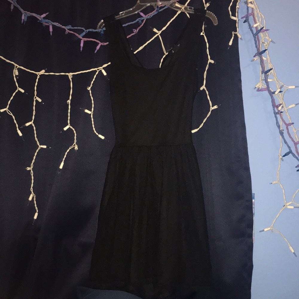 🖤Black Skater Dress with a Back Cutout🖤